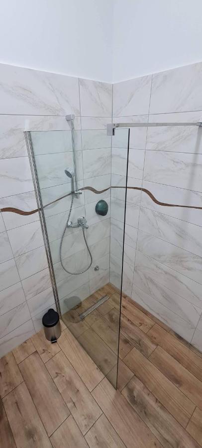 Kvija Rooms Szabadka Kültér fotó