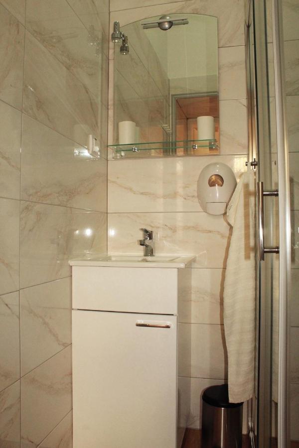 Kvija Rooms Szabadka Kültér fotó